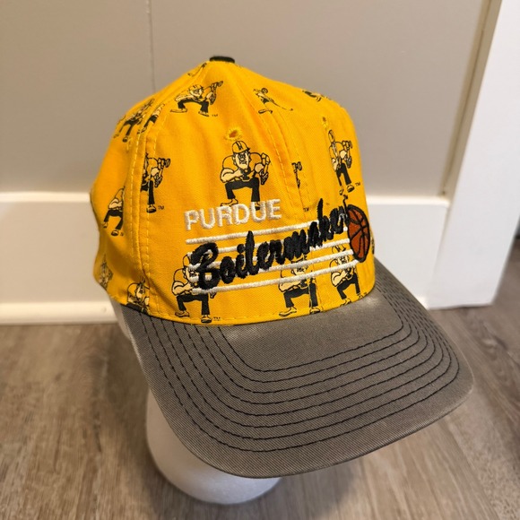 Other - Vintage RARE Purdue Boilermakers Embroidered Yellow Snapback Baseball Cap USA